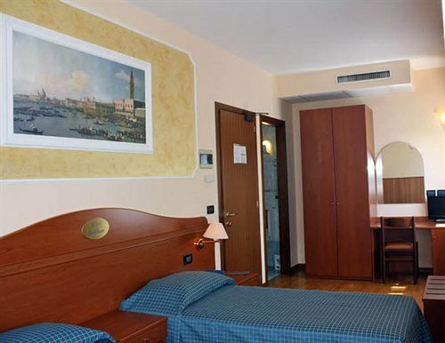 Hotel Belfiore Salzano Exterior foto